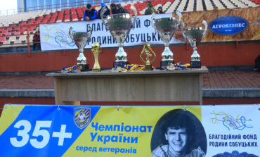 ЧЕМПІОНАТ УКРАЇНИ СЕРЕД ВЕТЕРАНІВ 35+... АГРОБІЗНЕС БРОНЗОВИЙ ПРИЗЕР