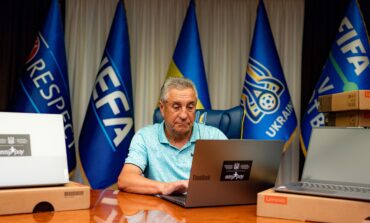 ХМЕЛЬНИЦЬКА ОБЛАСНА АСОЦІАЦІЯ ФУТБОЛУ ОТРИМАЛА НОВІ НОУТБУКИ ВІД УАФ